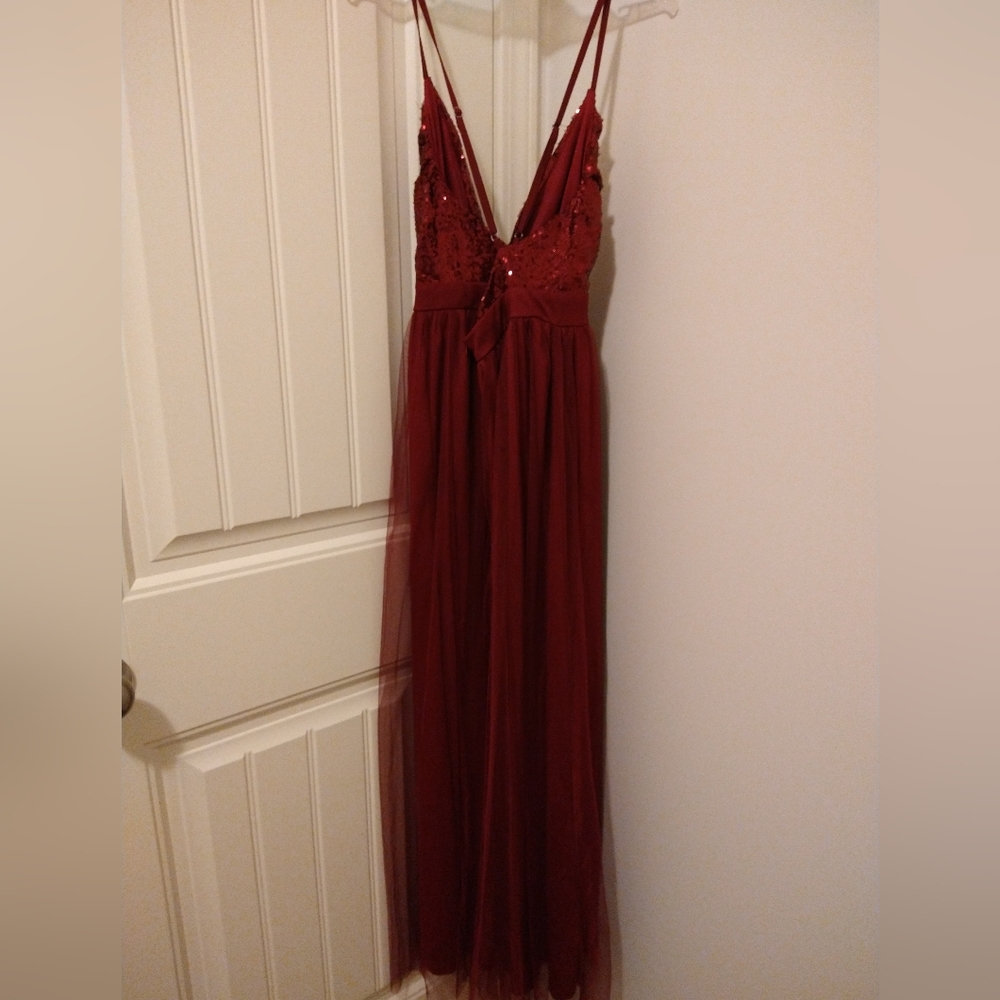 Dress - Picture 2 of 5